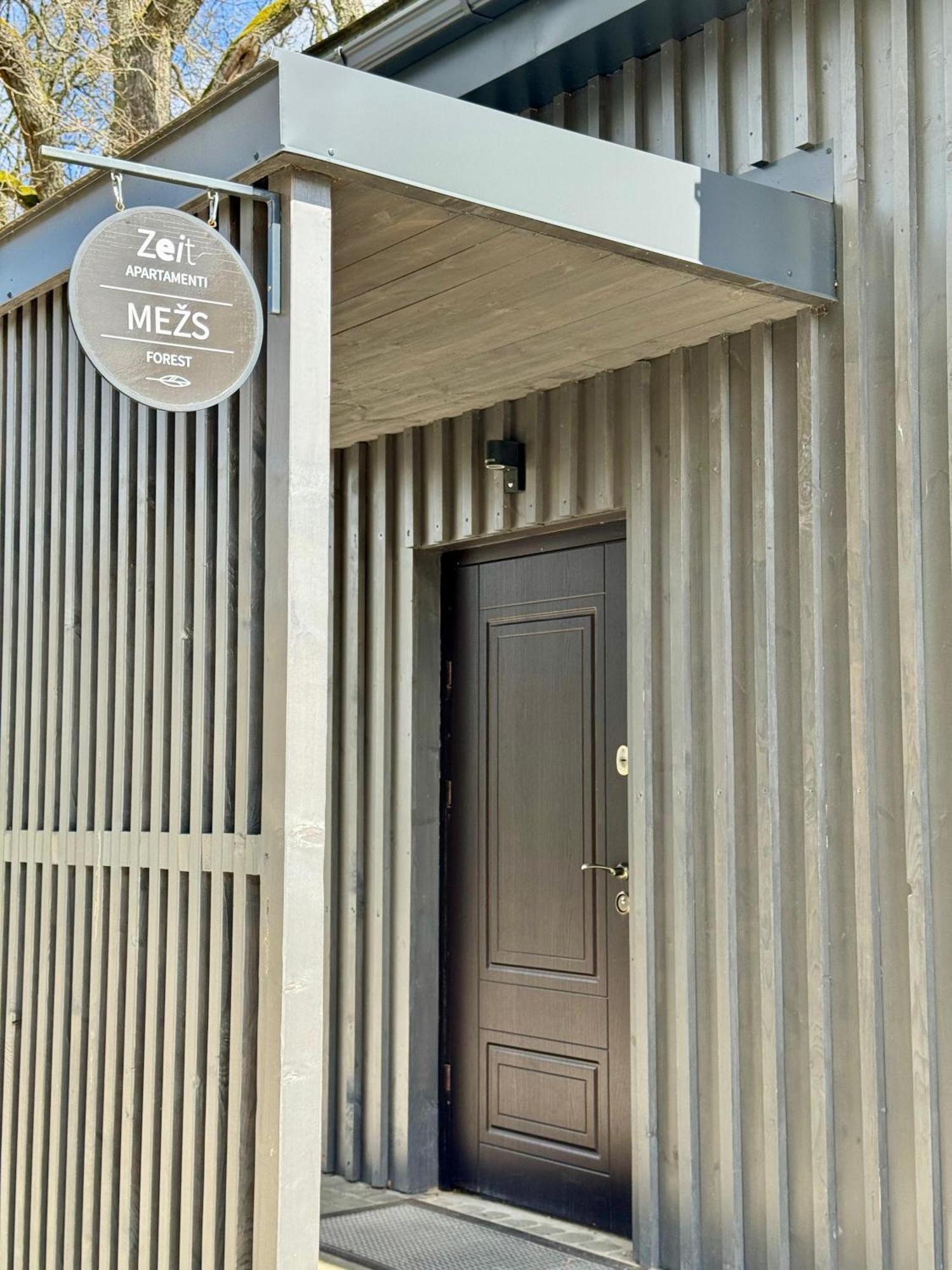 Zeit Apartment Ligatne Luaran gambar